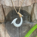 da Hawaiian Store Hand-Made Fishhook Necklace Choker