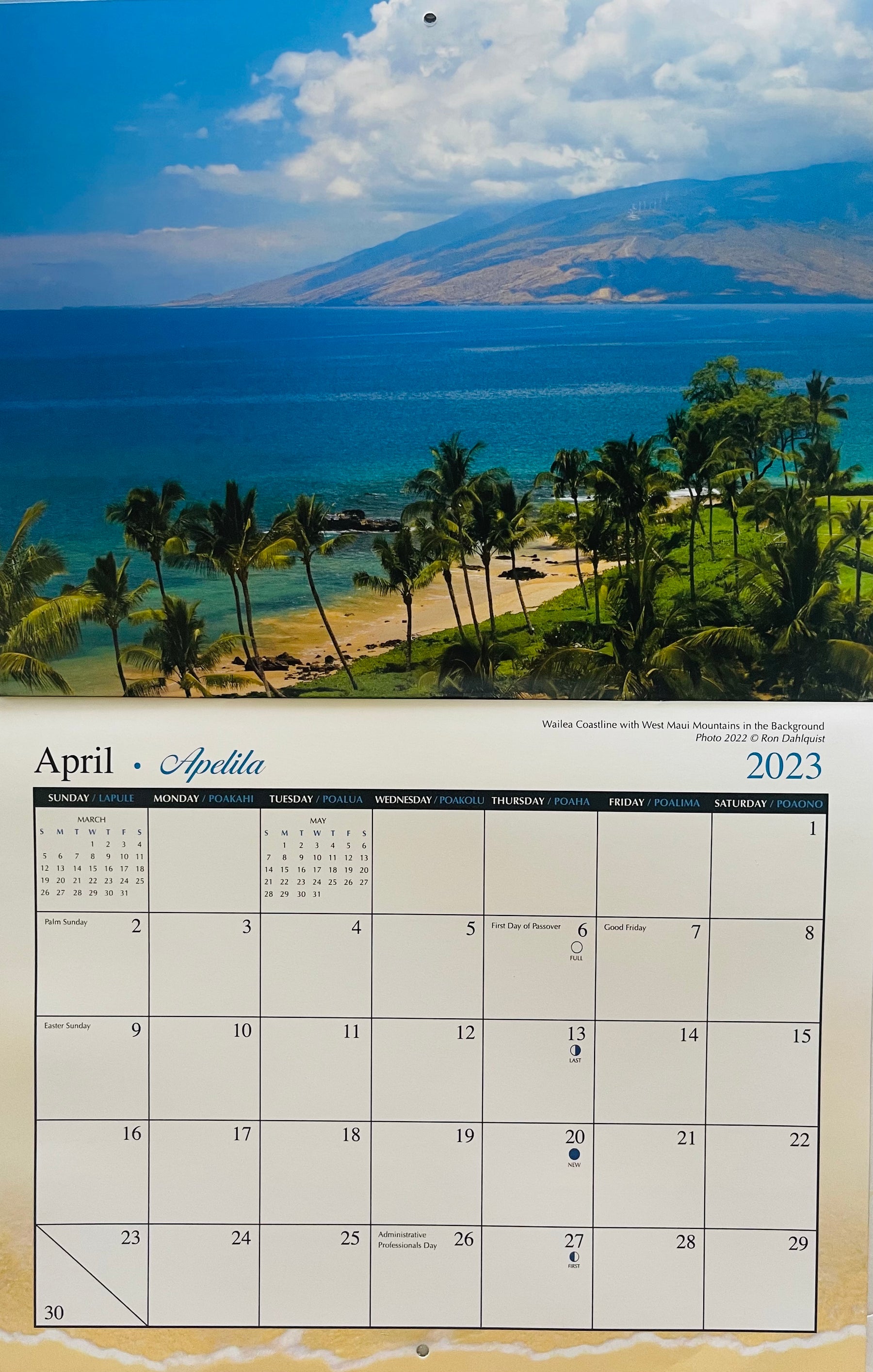 New 2023 Long's Hawaii Hawaiian Twelve Month Calendar (Choose) – da  Hawaiian Store