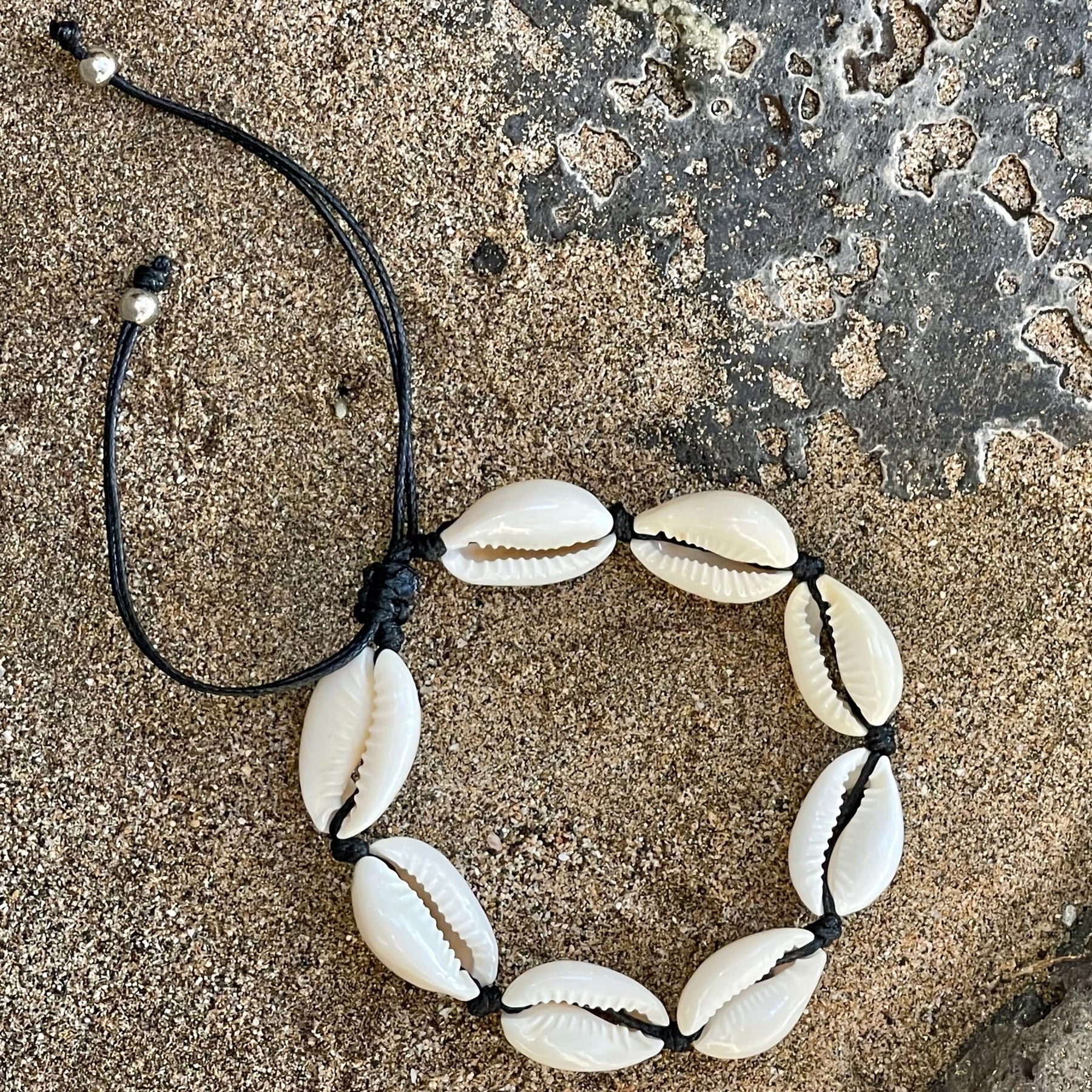 da Hawaiian Store Cowrie Shell Bracelet Anklet Black Cord (Choose Size